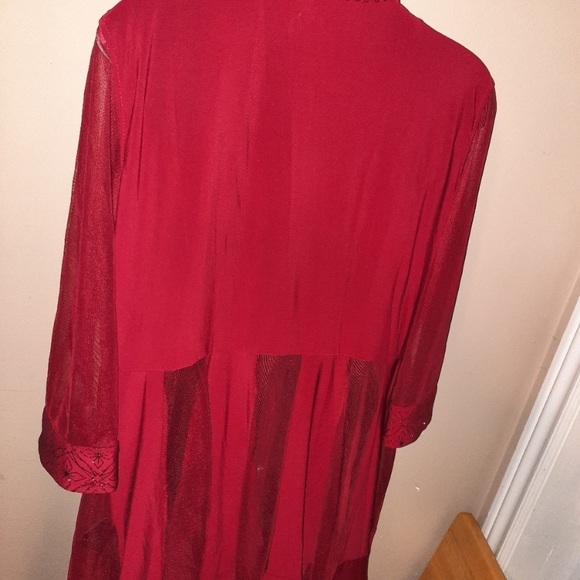 Sheer blouse - Picture 2 of 6